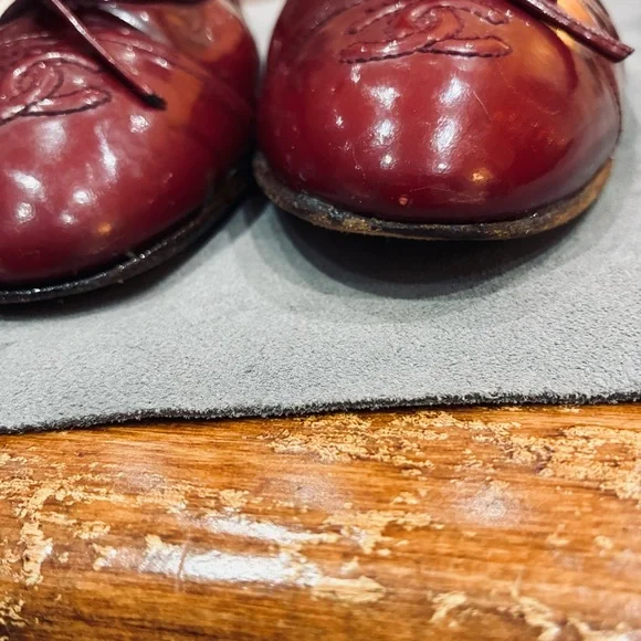 CHANEL Women's Deep Red Loafers - Picture 2 of 12